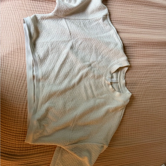 ALO Yoga Cream Textured Pullover - Picture 2 of 4